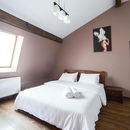 Aparthotel Na Mytniy Львов Экстерьер фото