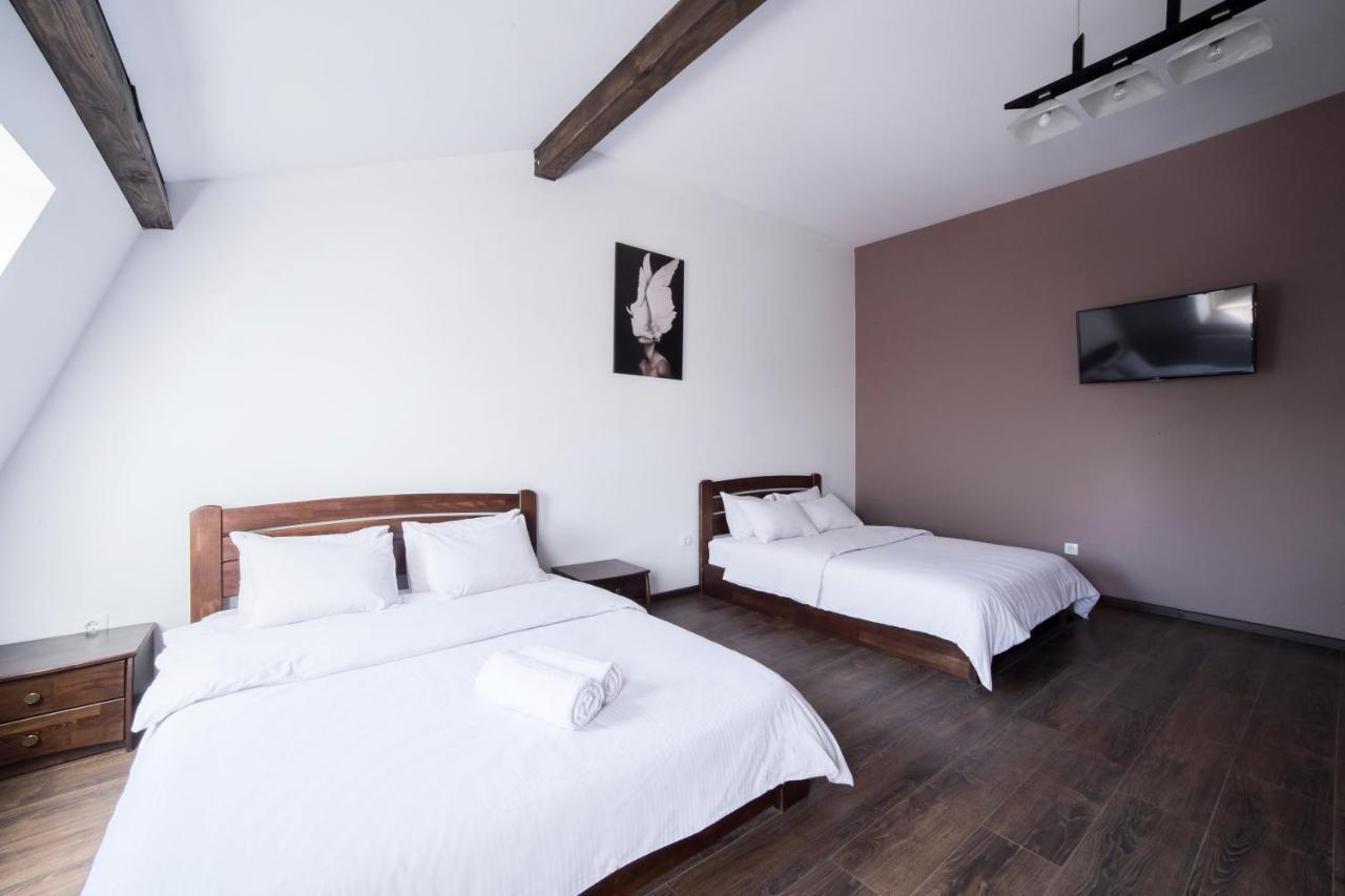 Aparthotel Na Mytniy Львов Экстерьер фото