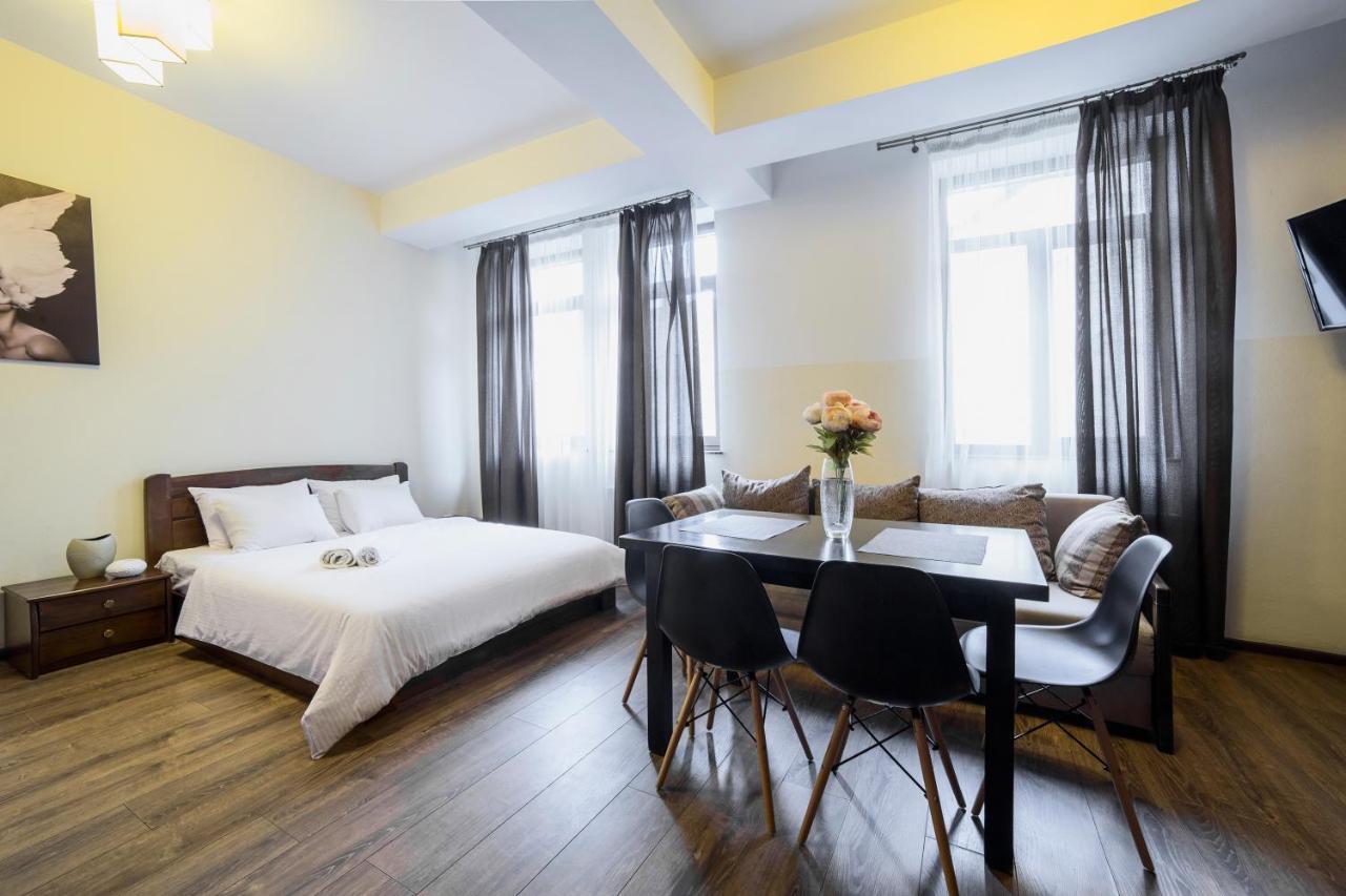 Aparthotel Na Mytniy Львов Экстерьер фото