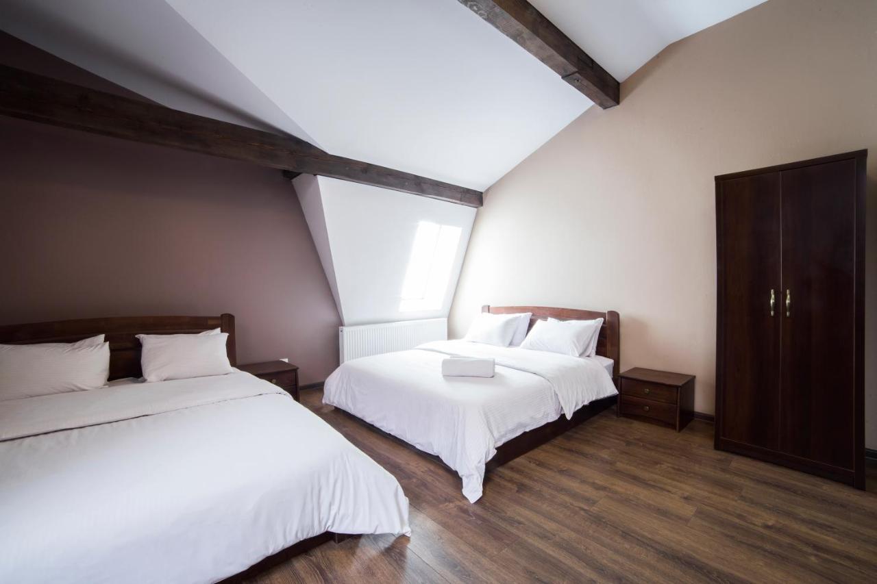 Aparthotel Na Mytniy Львов Экстерьер фото